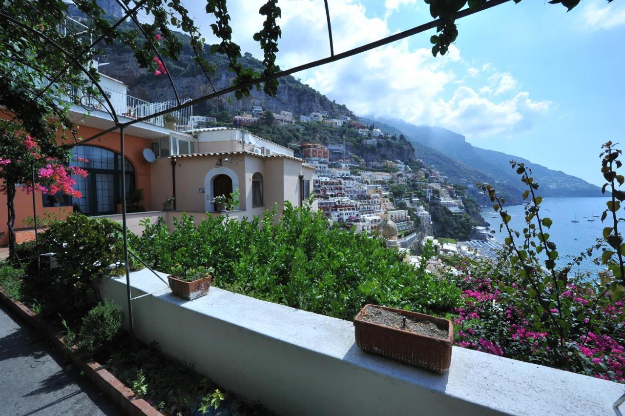 Casa Patty...Breath-Taking View! Apartment Positano Bagian luar foto