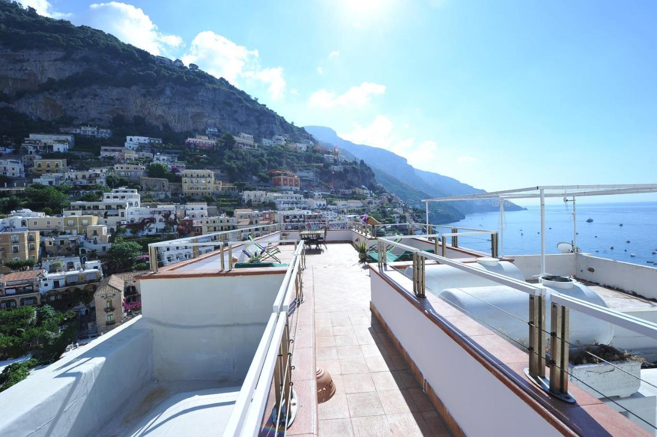 Casa Patty...Breath-Taking View! Apartment Positano Bagian luar foto