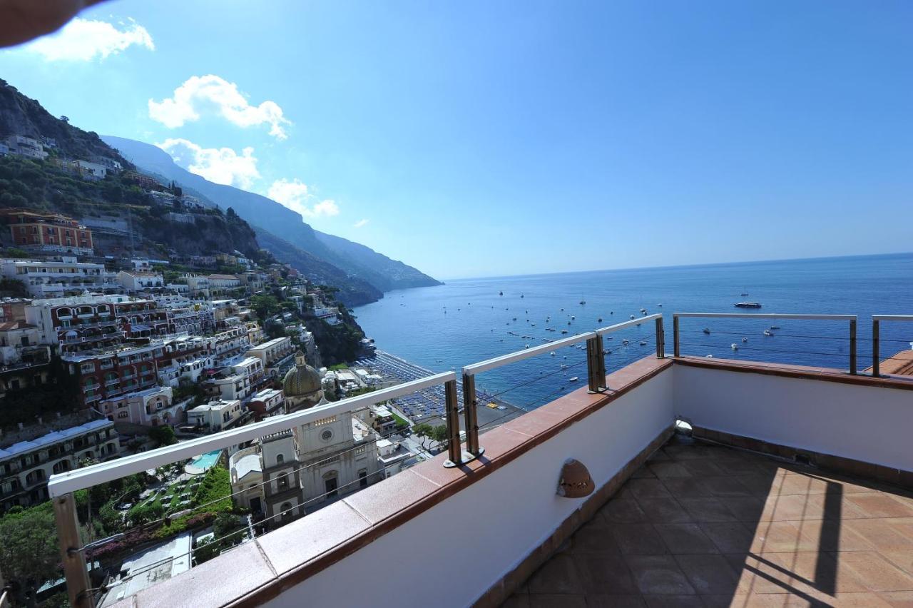 Casa Patty...Breath-Taking View! Apartment Positano Bagian luar foto