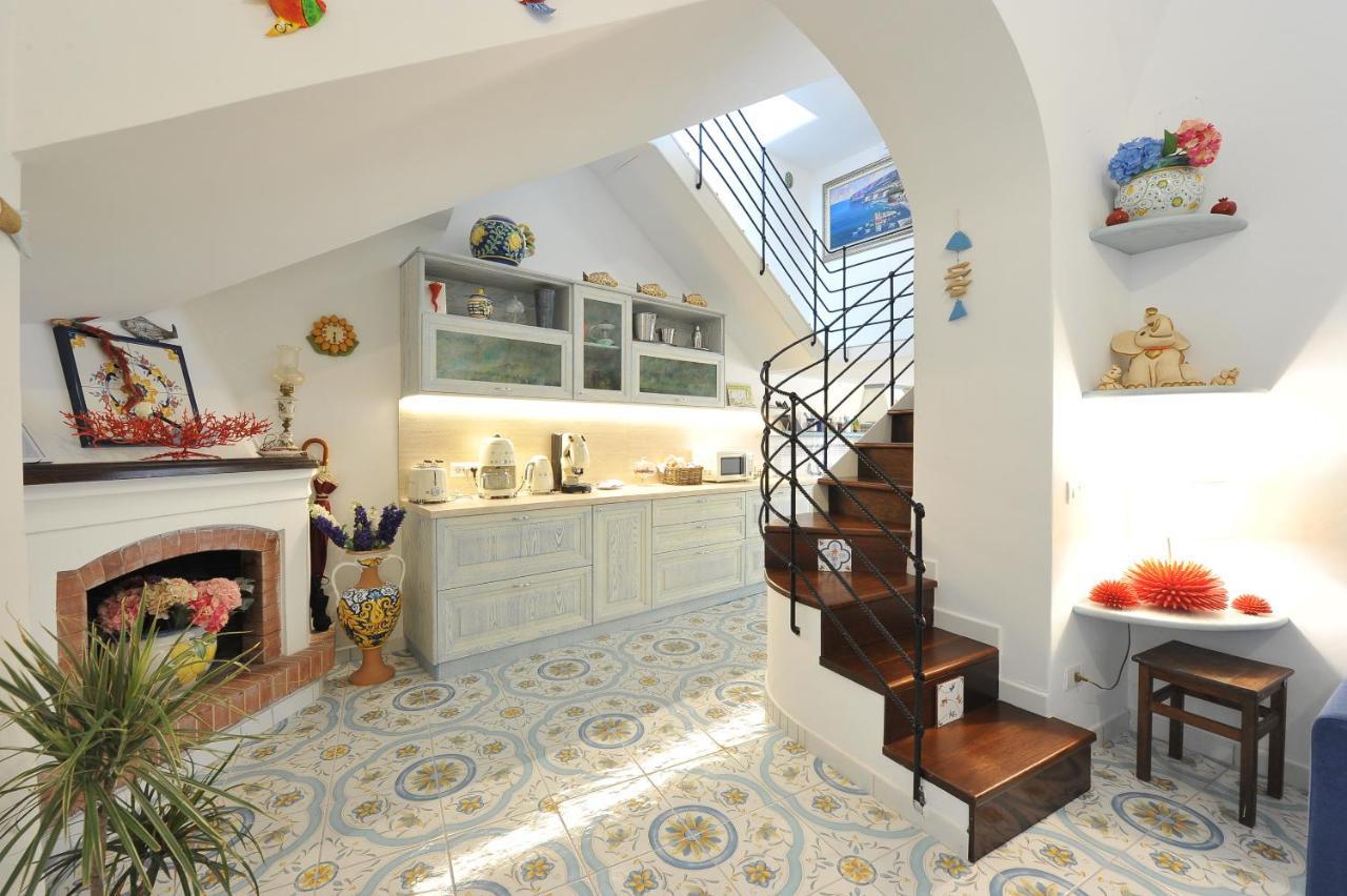 Casa Patty...Breath-Taking View! Apartment Positano Bagian luar foto