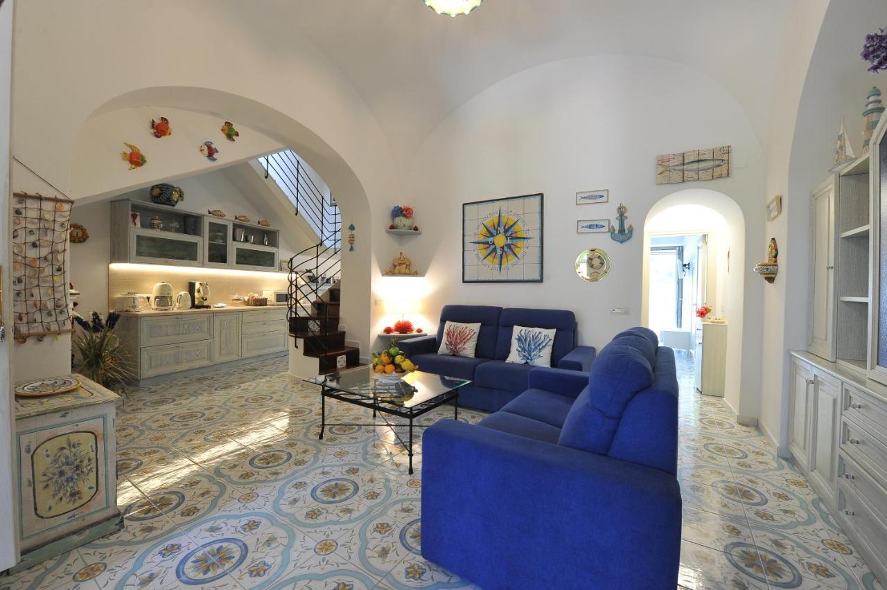 Casa Patty...Breath-Taking View! Apartment Positano Bagian luar foto